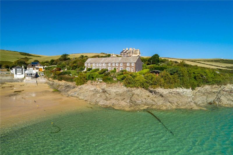 Secret Coves, Hidden Pools and Family Favourites 5 Beaches in Padstow